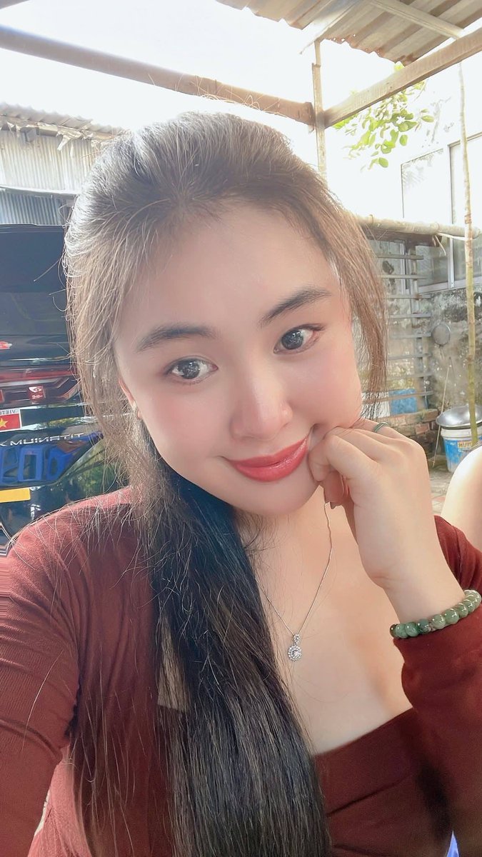 bé đây tweet media