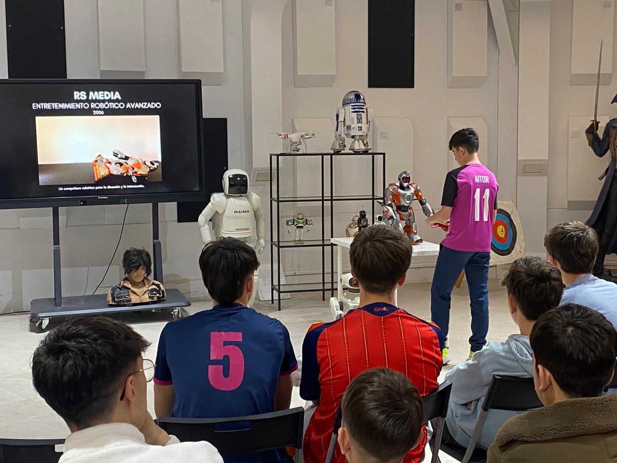 IES Modesto Navarro tweet media