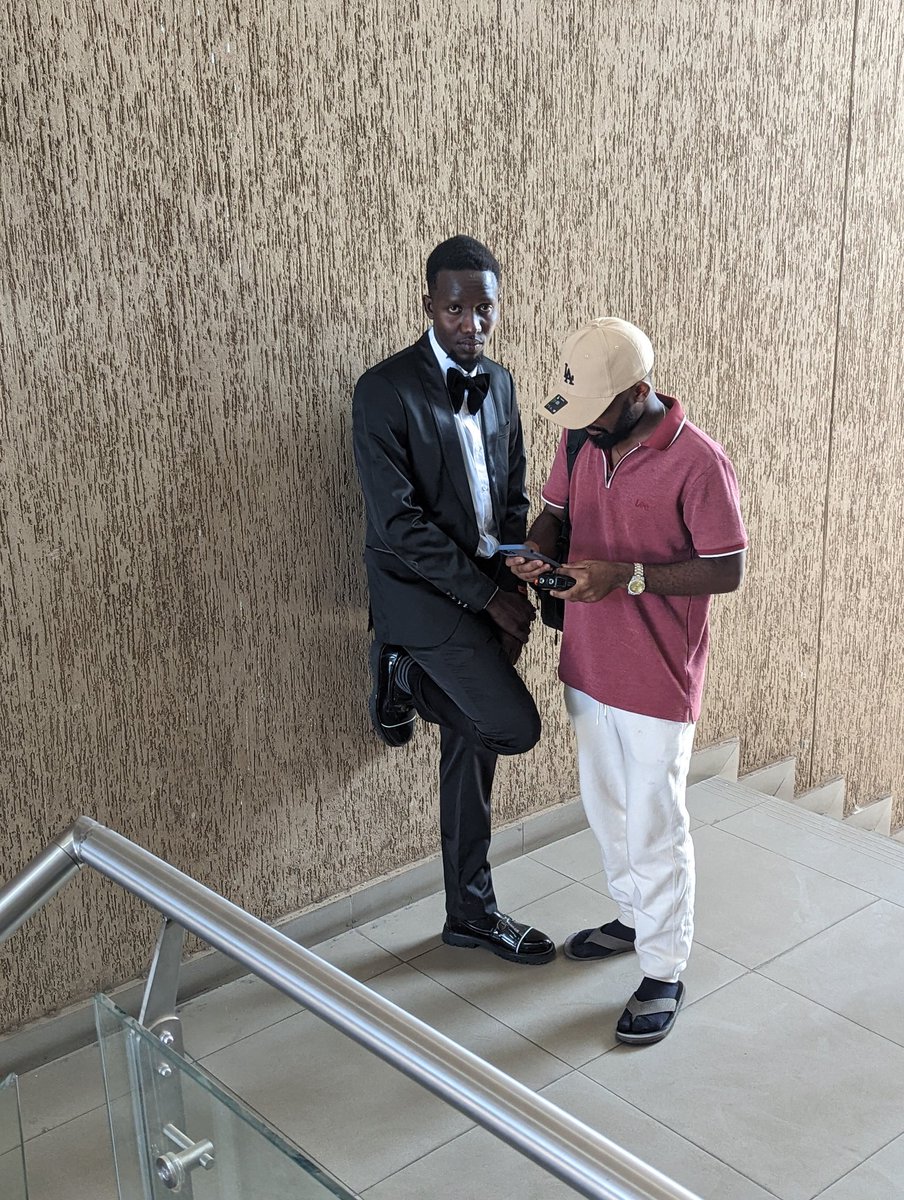 CHXKWXPX tweet media