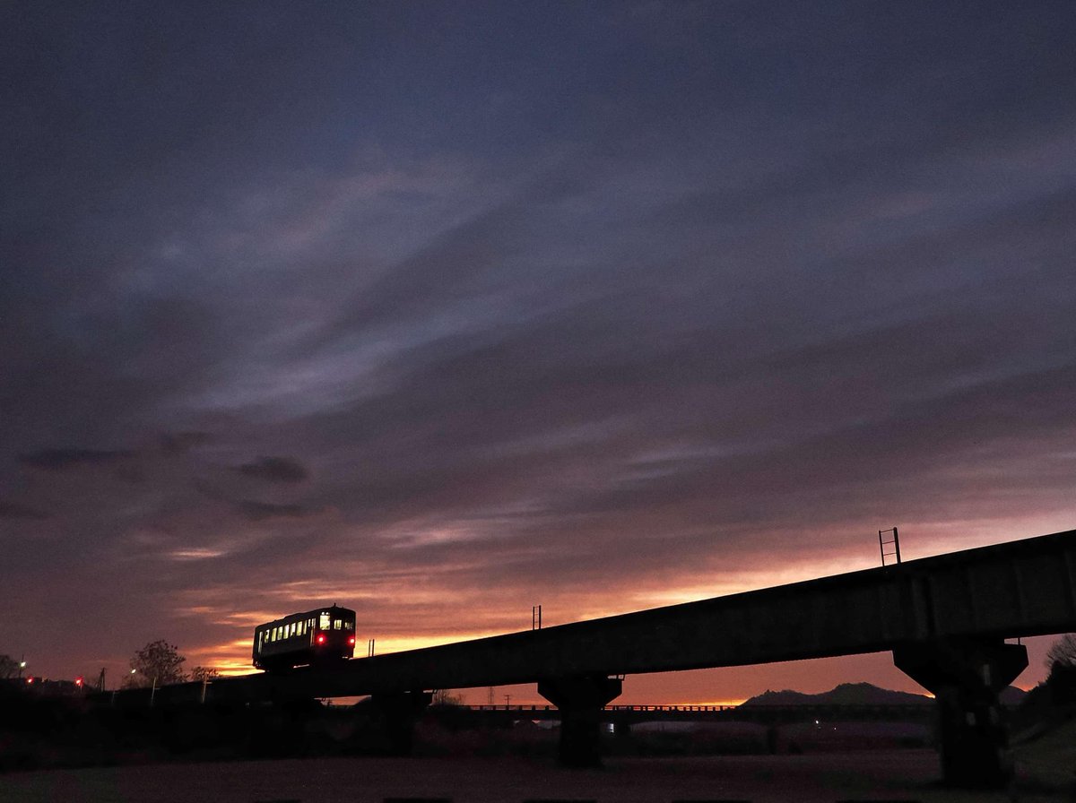 “鉄道専用”SNS 「Railil（レイリル）」公式 tweet media