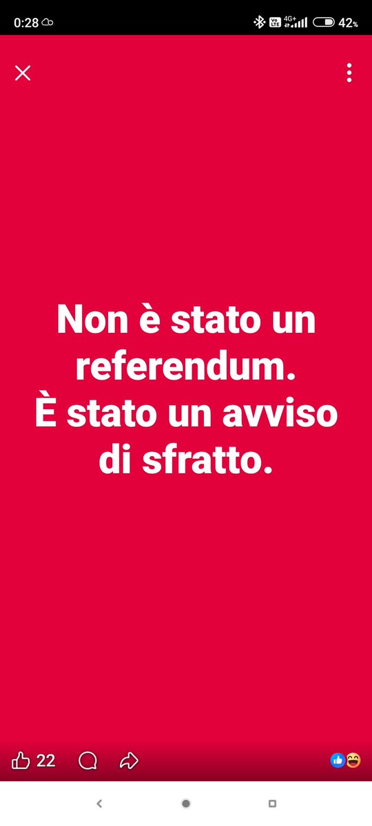 La prima manina tweet media