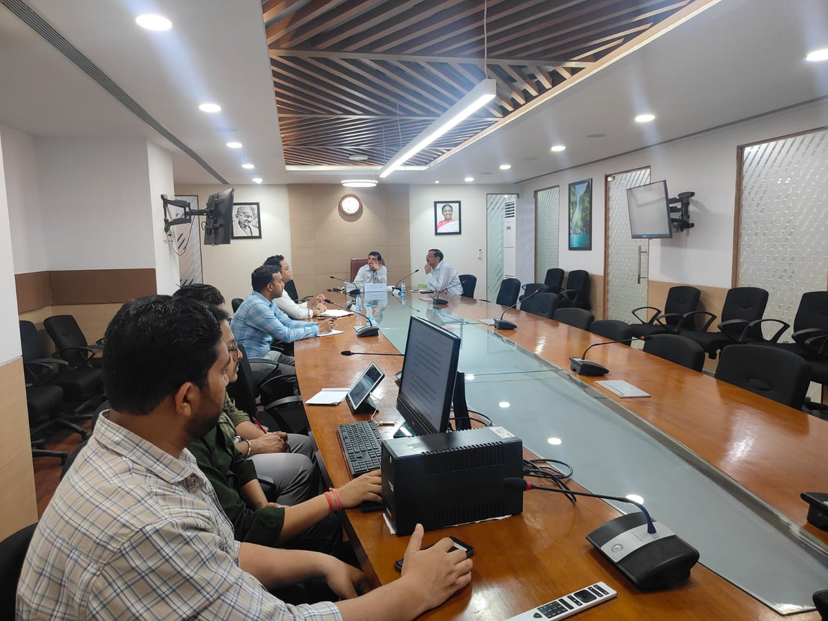 CwmaDelhi's tweet photo. The 133rd meeting of Cauvery Water Regulation Committee (CWRC) was held under the hybrid mode under the chairmanship of chairman CWRC on 24th March 2026 at CWMA office, New Delhi
#cwrc #cwrcmeeting
@cleanganganmcg @nwmgoi https://t.co/IWkwVbpeD6