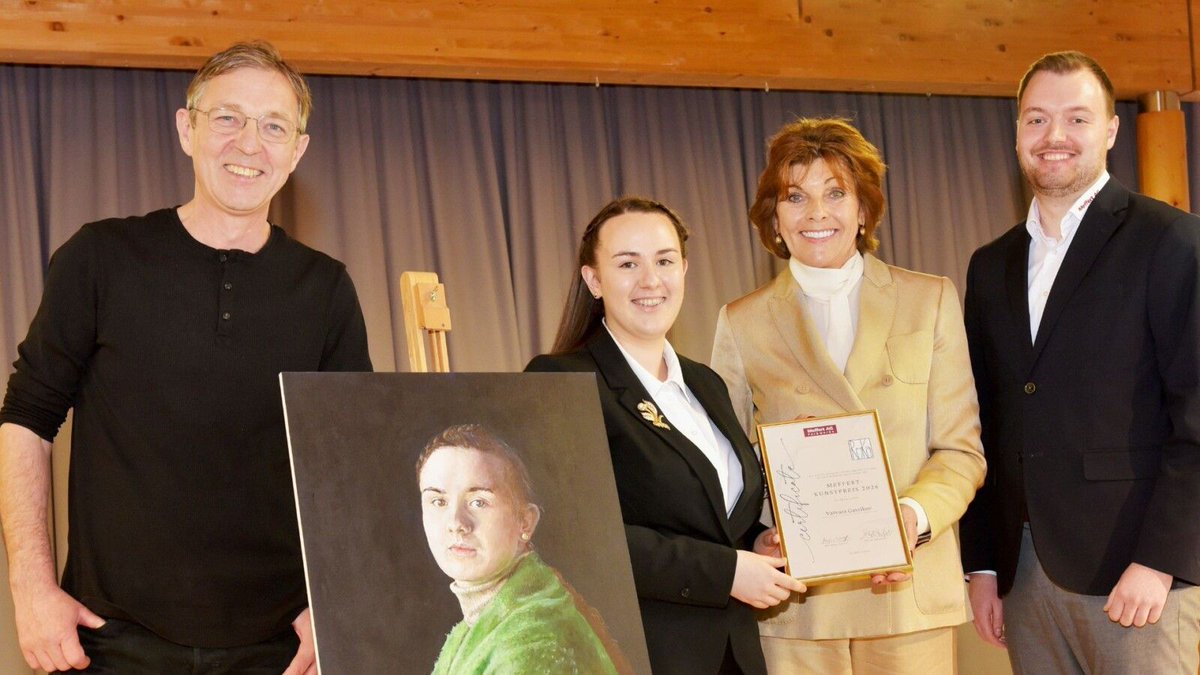 Neuer Kunstpreis für Abiturienten in Bad Kreuznach
rhein-nahe-direkt.de/nachrichten/ba…