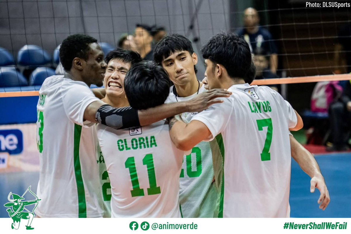 dlsugirls's tweet photo. this is so niche pero category is ppl i know with the craziest yearner eyes: https://t.co/yb7EU9lu8H