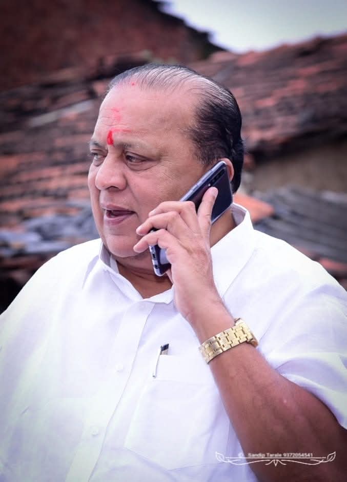 PratapraoPatilc's tweet image. राष्ट्रवादी काँग्रेस पार्टीचे ज्येष्ठ नेते, राज्याचे वैद्यकीय शिक्षण मंत्री मा.ना.श्री हसनजी मुश्रीफ साहेब यांना वाढदिवसप्रित्यर्थ मनःपूर्वक अभिष्टचिंतन.
आपणास निरोगी दिर्घयुष्य प्रदान व्हावे ही साईबाबा प्रार्थना करतो.
#happybirthday #StayBlessed #warmwishes #HasanMushrif
.
.
.