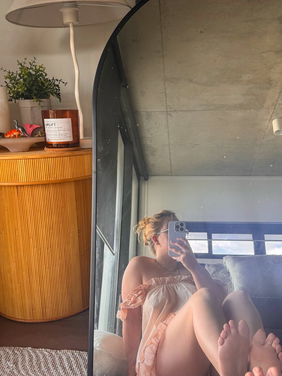 your tiny goddess tweet media