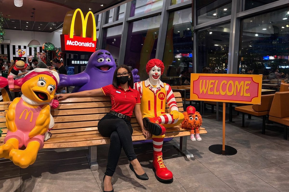 Stephanie tweet media