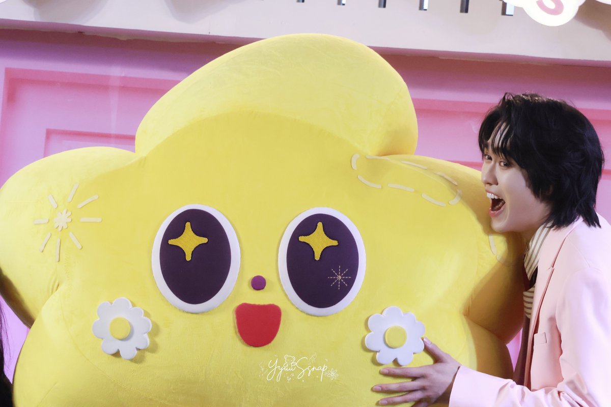 YyuuSsnap 💜✨️ tweet media