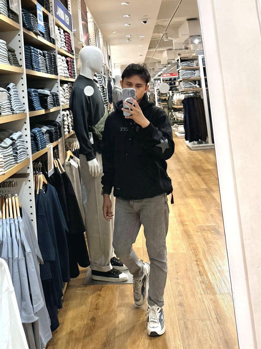 Apollo ✨ tweet media