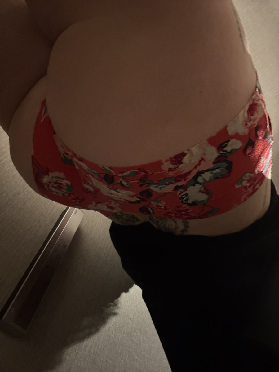 🍑🍑🍑 https://t.co/QBrrf5FxFB