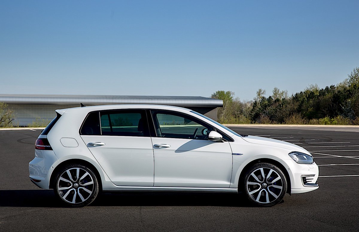 excarrent's tweet image. GOLFゴルフレンタルカー！ 外車高級車専門レンタカー 「エグゼクティブレンタカー」 福岡県福岡市東区多の津３-14-6 092-205-8900 excar.co.jp #ゴルフ #CD1 #5G #DBA-AUCJZ #ゴルフ7 #ゴルフ6 #ゴルフ8 #5K #VW #フォルクスワーゲン