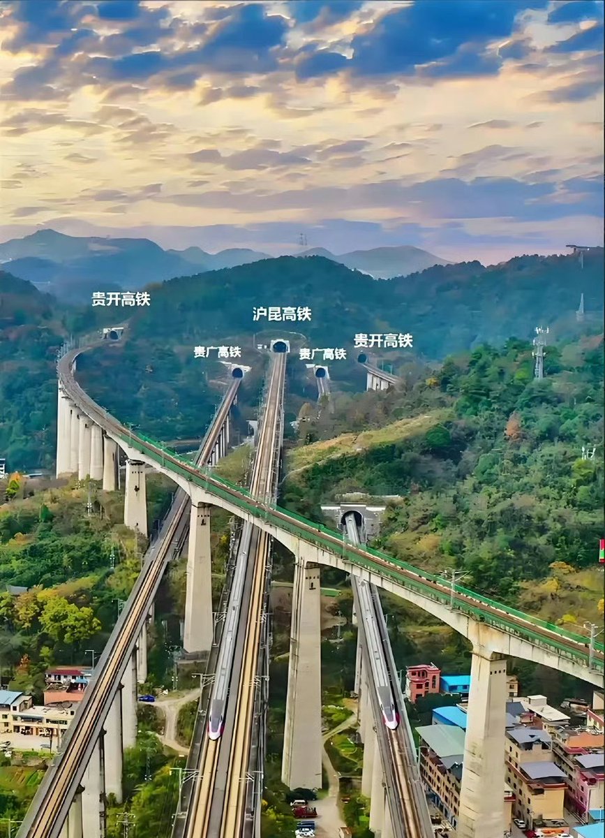 HYF98334204's tweet photo. 放眼全球，这事儿只有中国才干得成！ https://t.co/3yCIFkHuf0