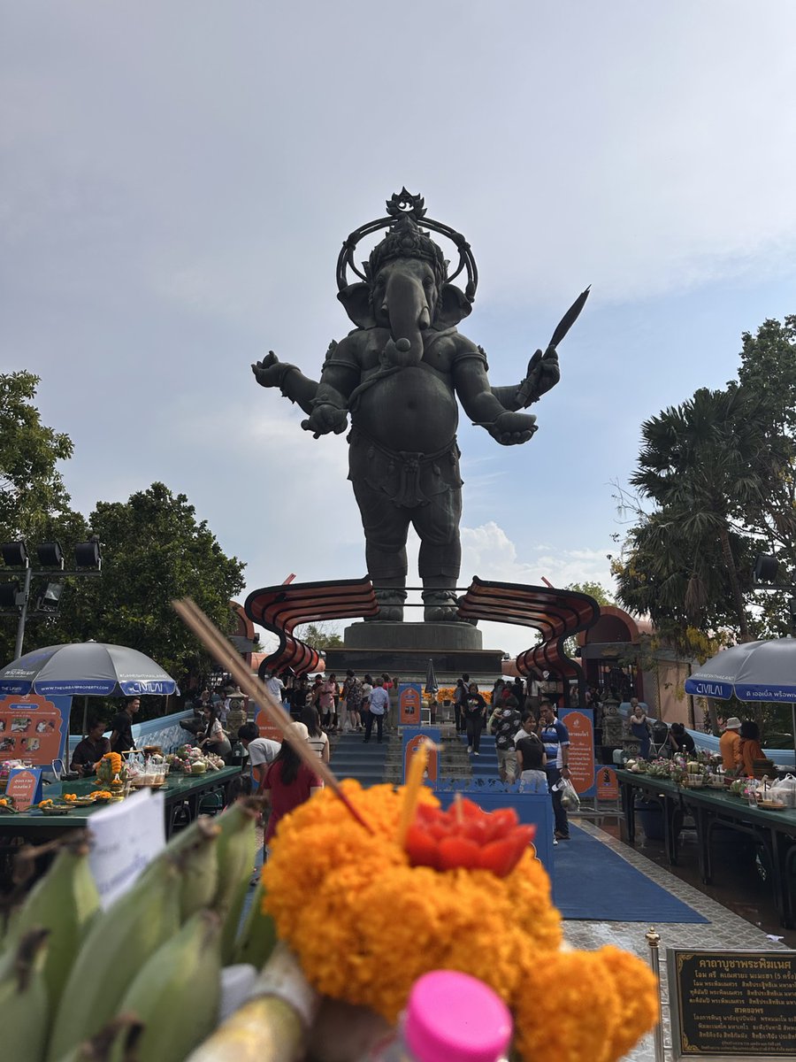 ดูดวงกับเจนรบ tweet media