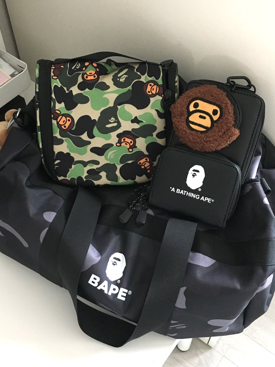 #제품제공
베이프 잡지부록에선 2만원대로 베이프 카모 백팩을 겟 할 수 있다,, 
🤎
이거 하나로 코디 완성도가 확 높아짐 

구매처는 타래에 달아놓것어요..