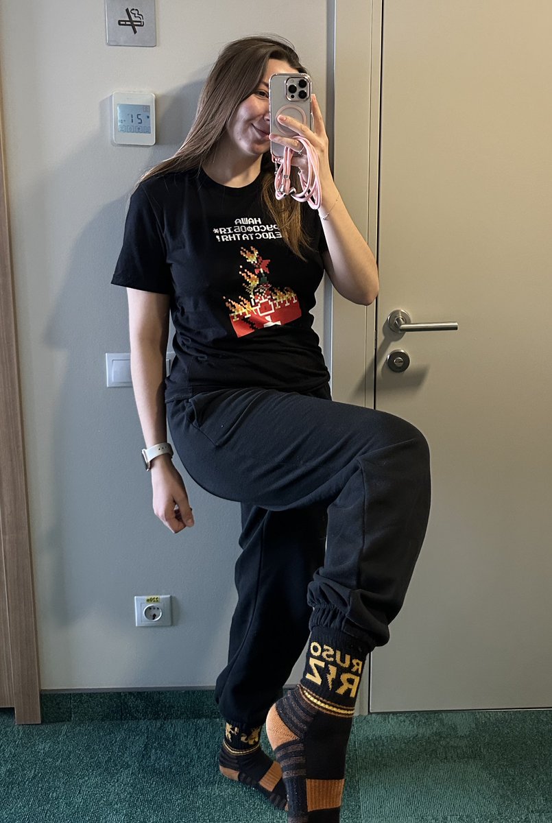 Пательня tweet media