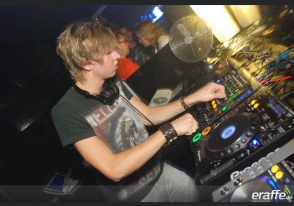 Bitcoin Hotel tweet media