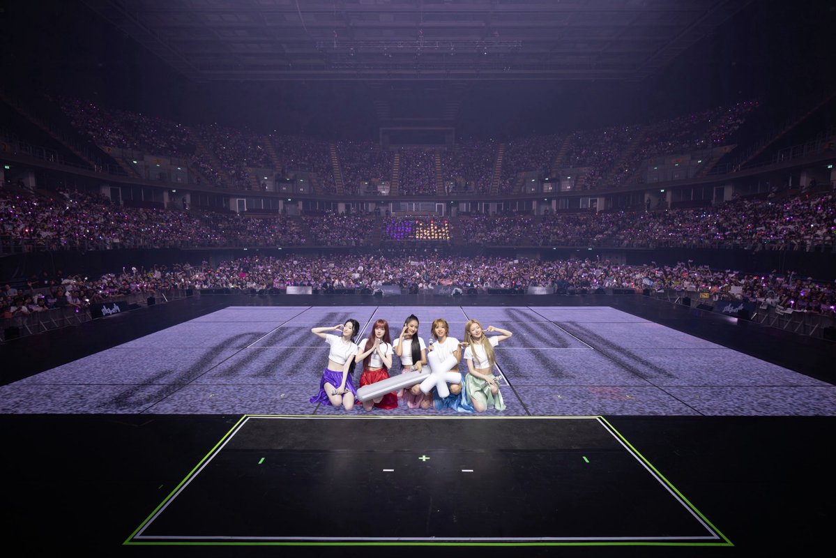 LookARound tweet media