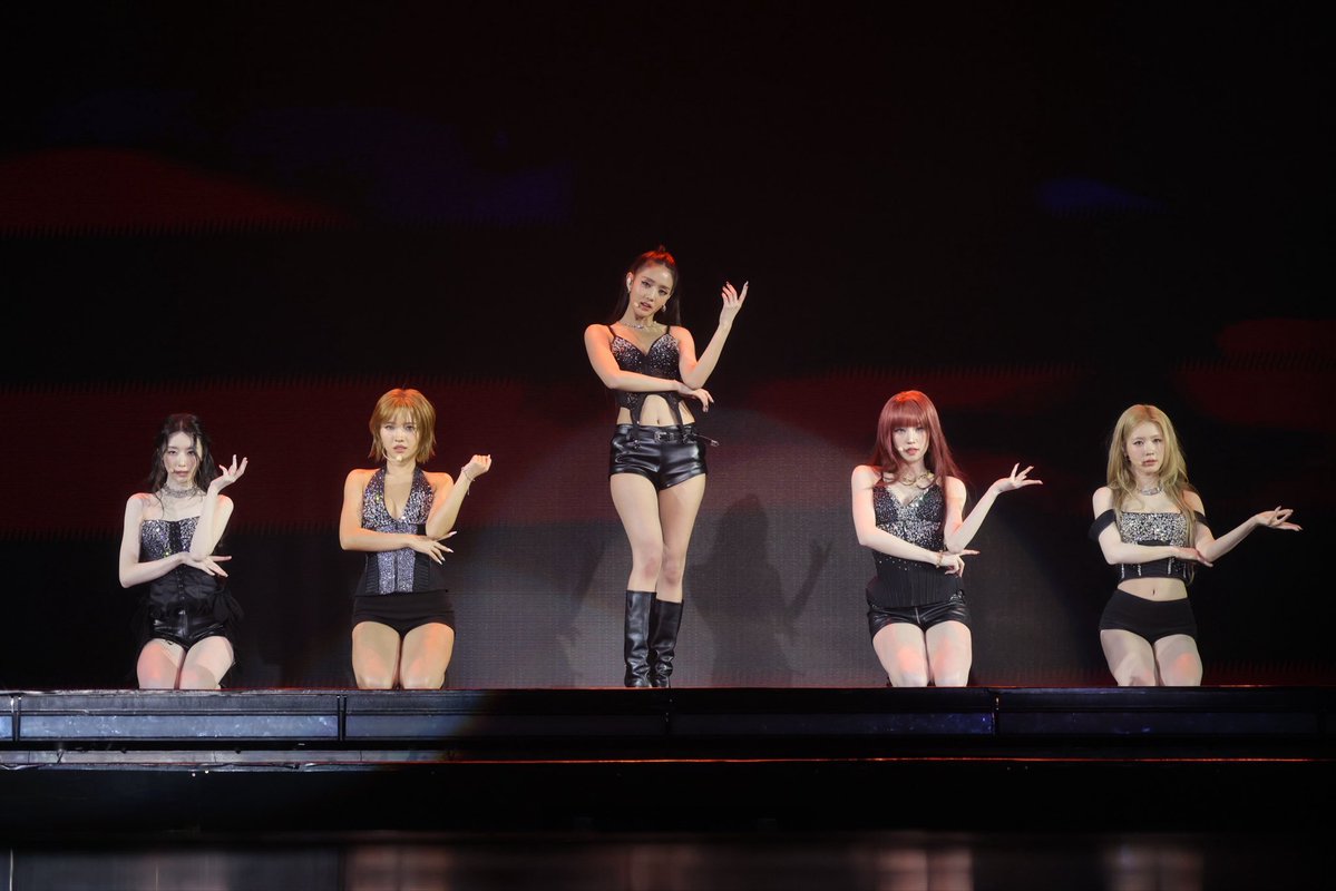 LookARound tweet media