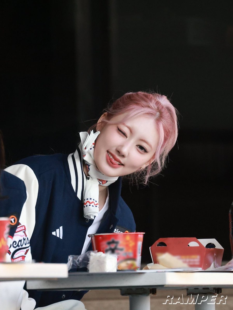 Pinkprincess tweet media