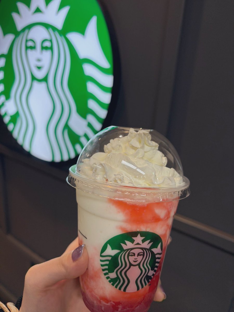 鶴田葵 tweet media