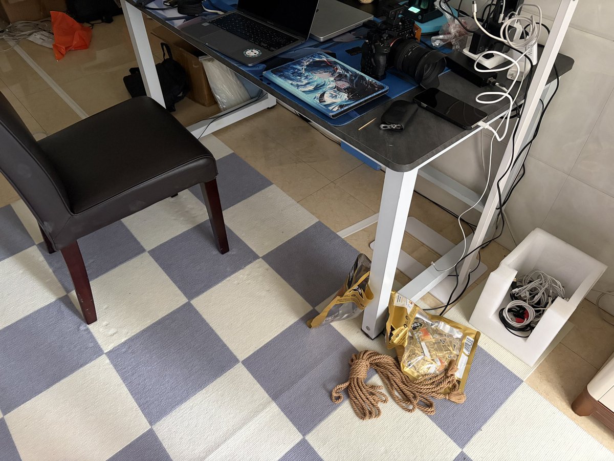 江灵夏草 tweet media