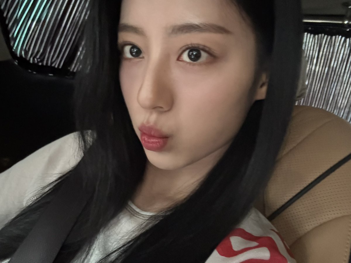 강민아 tweet media