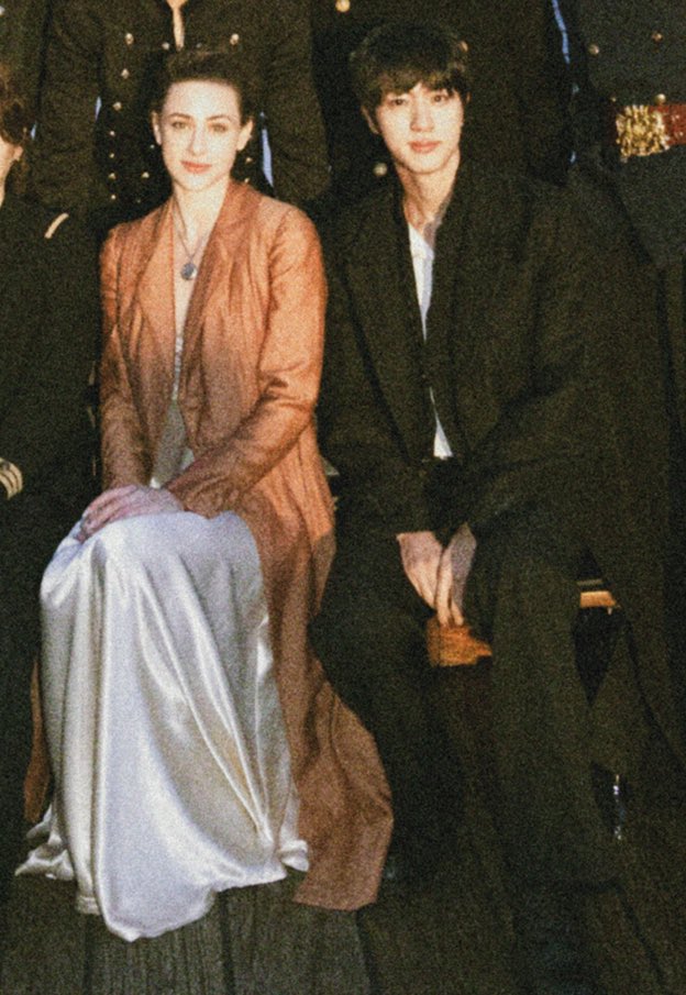 𝑚𝑖𝑗𝑖⟢ 🐋 tweet media