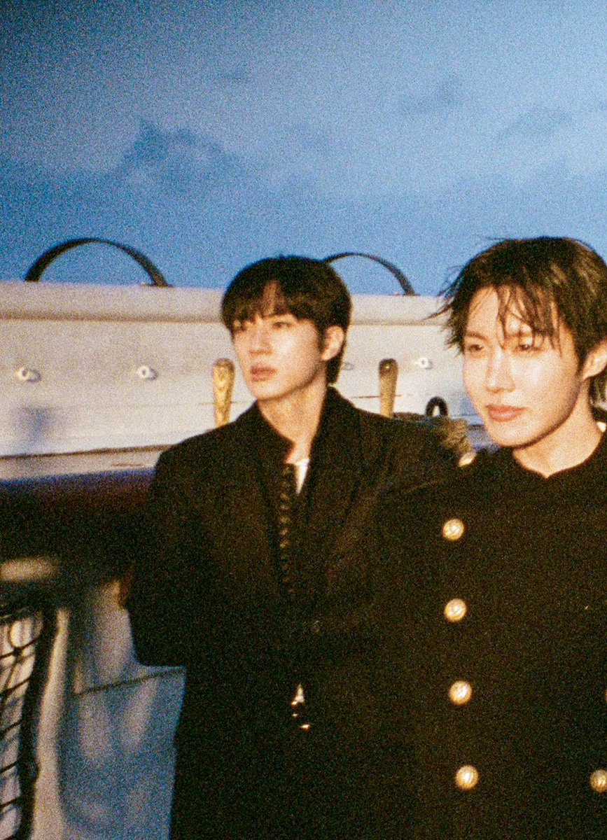 BONITO_XIN's tweet photo. 지독하게엮이고싶은얼굴을 함. https://t.co/2r2vftRSz6