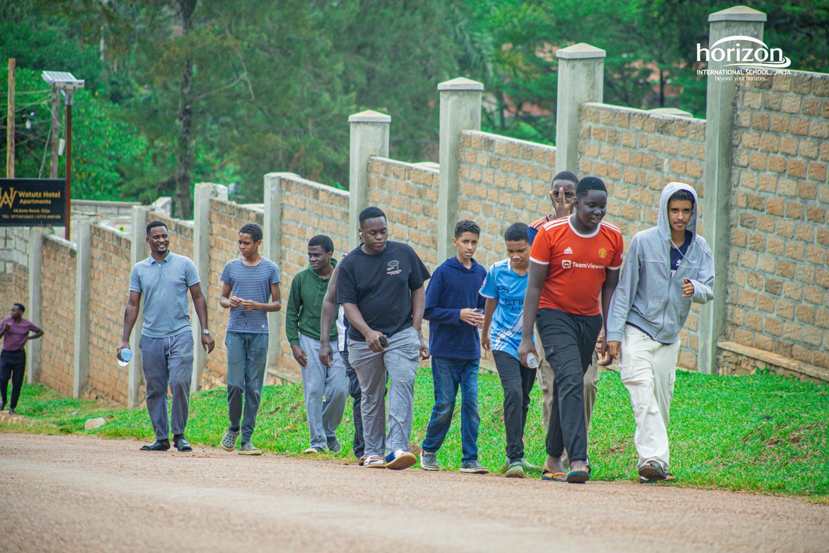 horizon_uganda's tweet photo. Last Sunday, our hostel boys enjoyed an evening walk through their neighboring community, Masese, as part of our commitment to being a true home away from home where students don't just live, but truly relate with their surroundings and feel a deep sense of belonging.

#ChooseHorizon | #HorizonBoarding