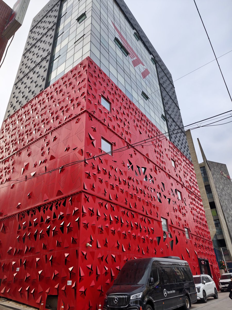 Mauro Garih tweet media