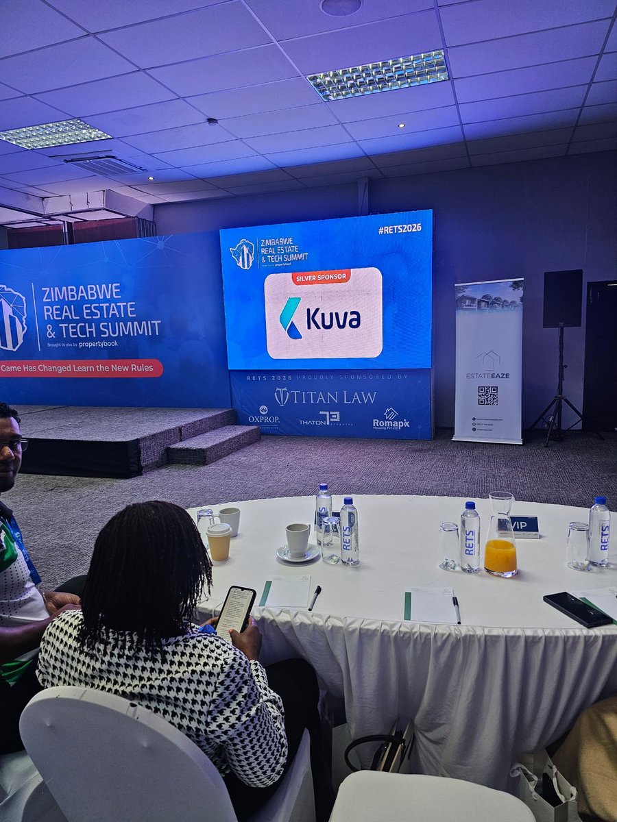 Kuvacash tweet media