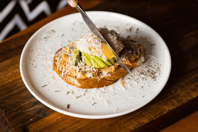 soumia ikram tweet media