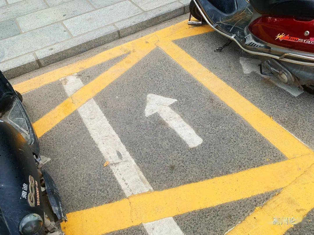 christen ash tweet media