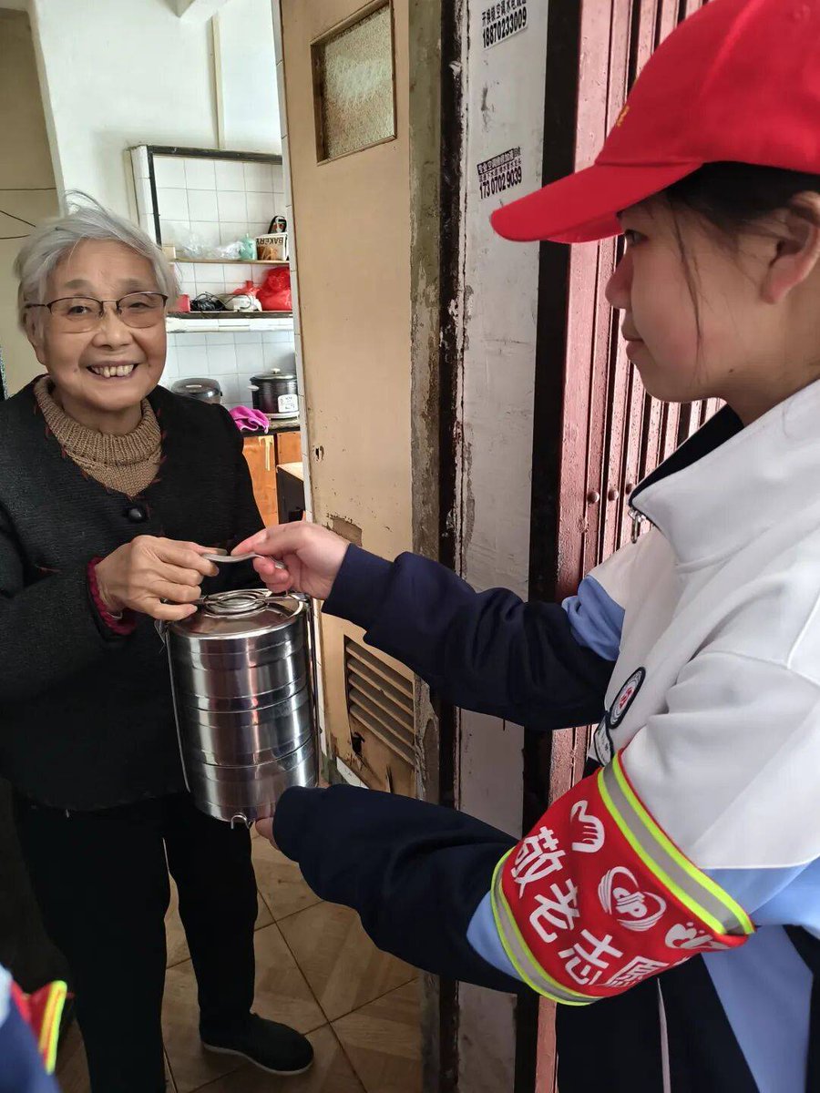 IanAlsgaard tweet media