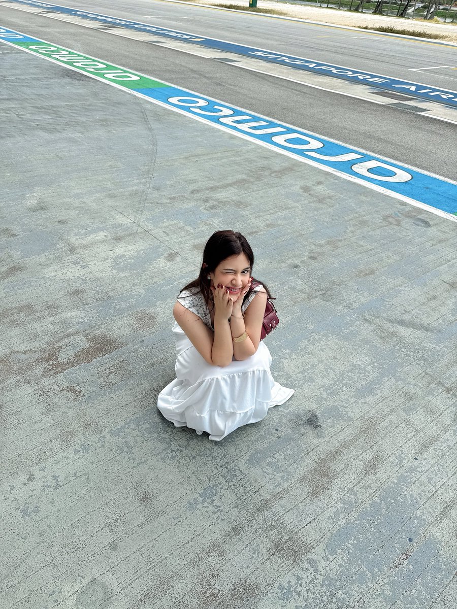 Chelsea Davina tweet media