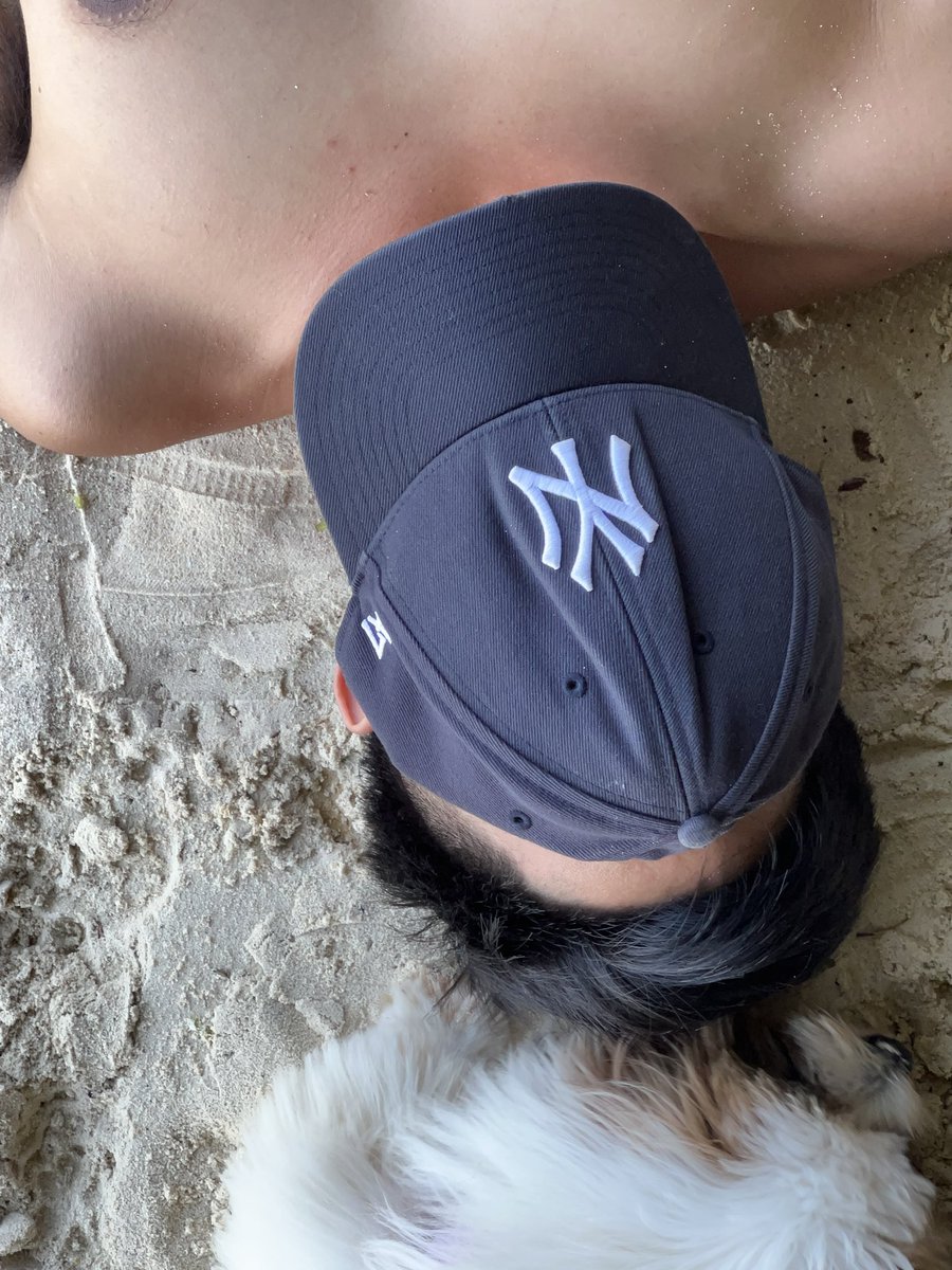 KdYoung03's tweet photo. Day in the life: Beach edition https://t.co/I0DGUjvqmk