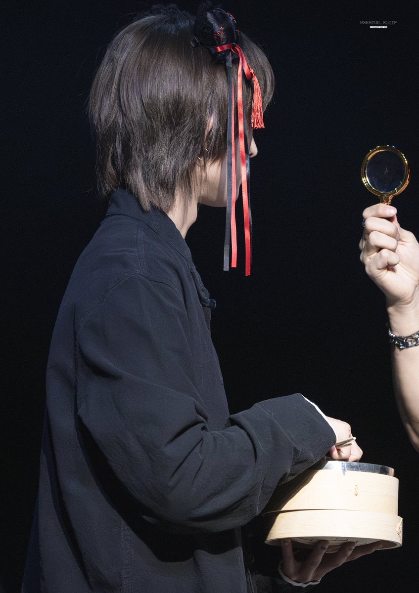 sᴇʜʏᴜᴋ_sᴜᴢɪᴘ tweet media