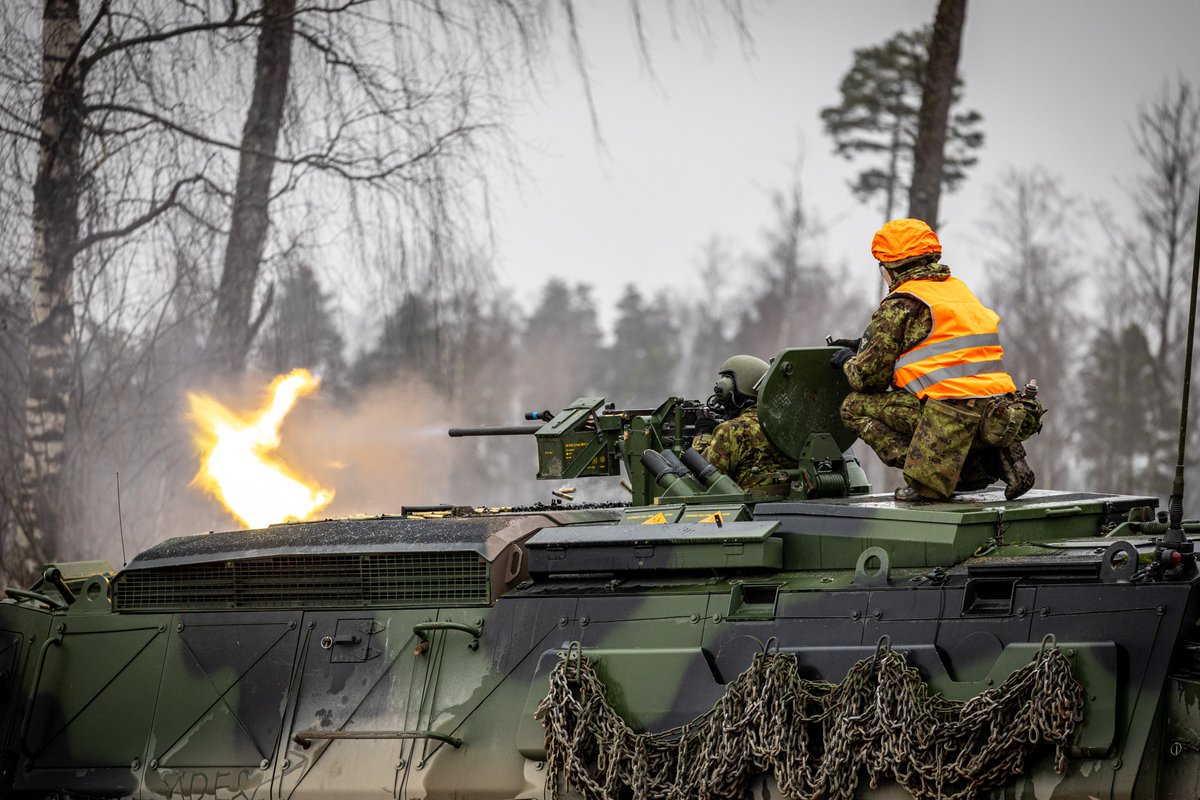 Kaitsevagi's tweet image. On March 19, Viru Infantry Battalion carried out platoon-level combat firing drills at the Estonian Defence Forces’ Central Training Area.

📷 Pvt. Hanno Kull 
#Kaitsevägi #EDF #Estonia #Military #StrongerTogether #NATO #WeAreNato