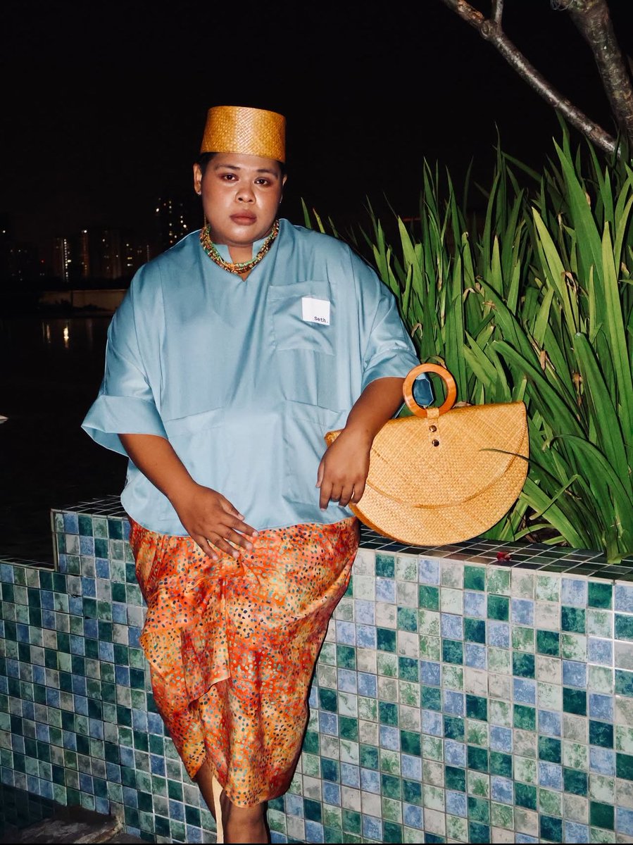 Toh Puan Ronggeng tweet media