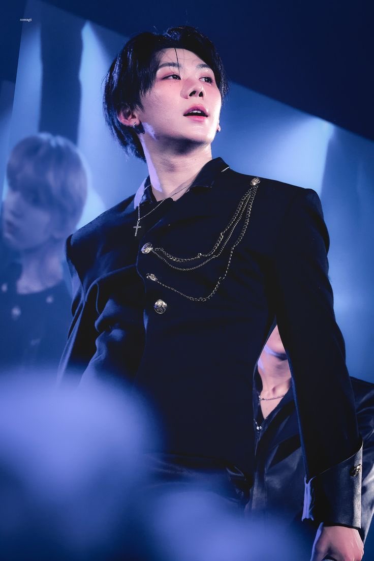 Angela blew a flying kiss to Hani 💋 tweet media