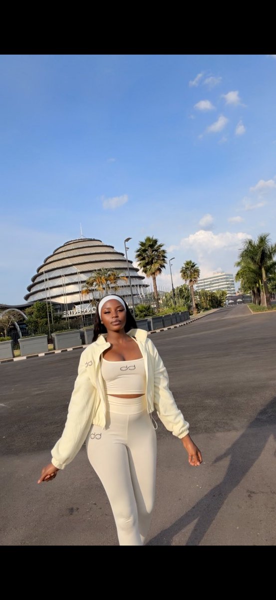 Pearl Link Safaris tweet media