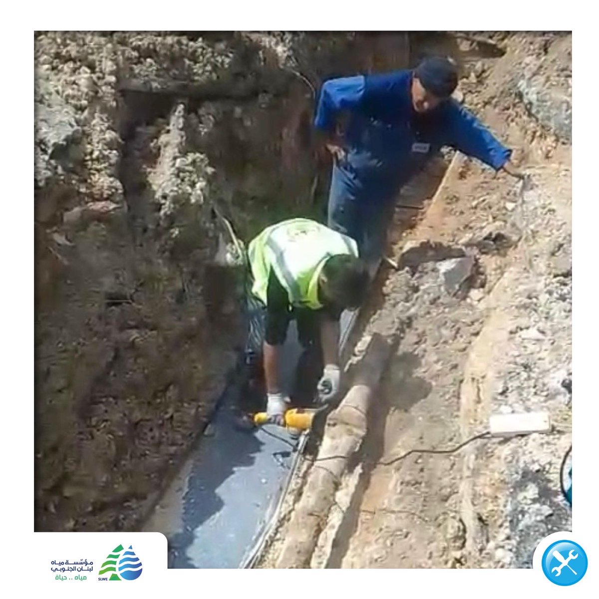 #مؤسسة_مياه_لبنان_الجنوبي | دائرة مياه #وادي_جيلو
فرق المؤسسة تنجز صيانة خط توزيع قطر ٤ انش الذي يغذي بلدة #دير_قانون_النهر، والذي تضرر نتيجة العدوان الاسرائيلي على البلدة، وذلك بالتعاون مع البلدية، واستعادت التغذية بالمياه للمشتركين.