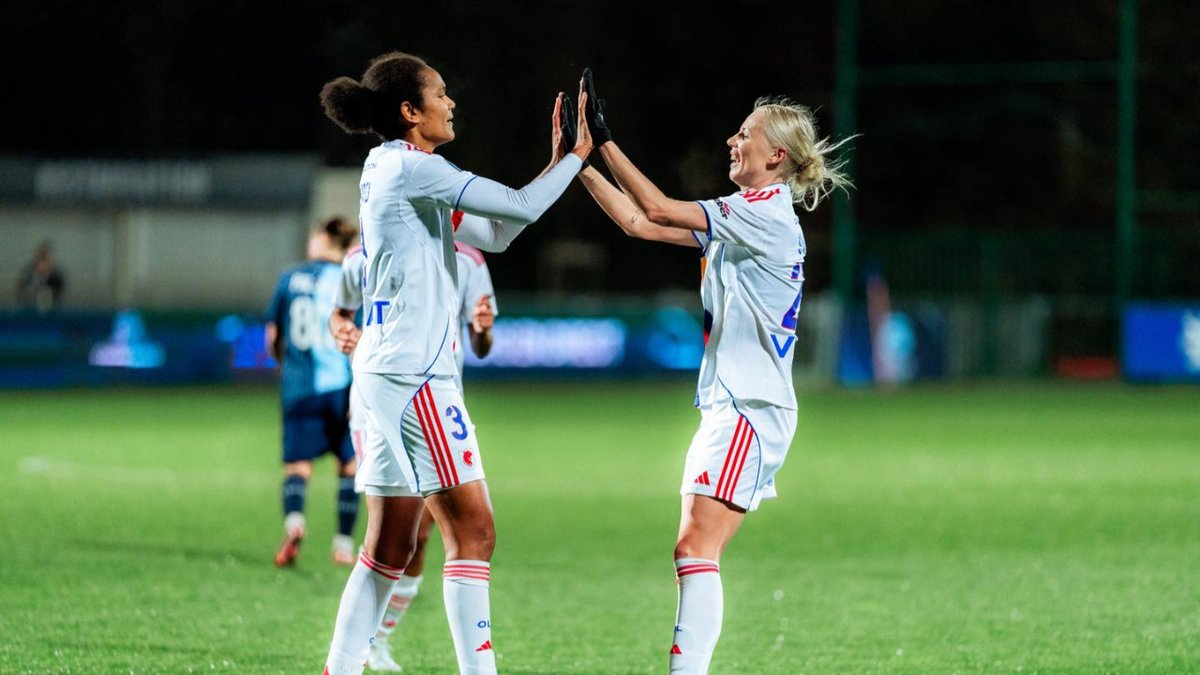 Fenottes tweet media