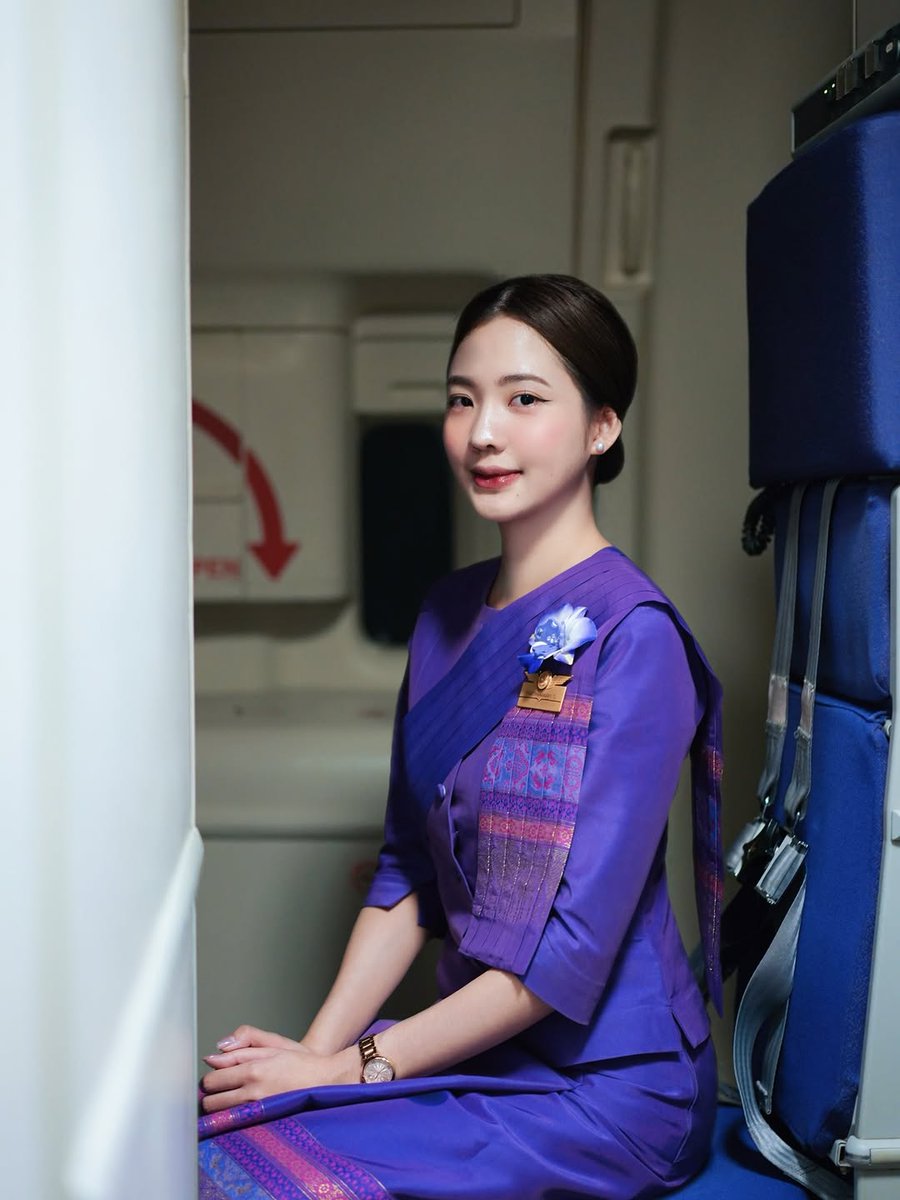 Thai Airways tweet media
