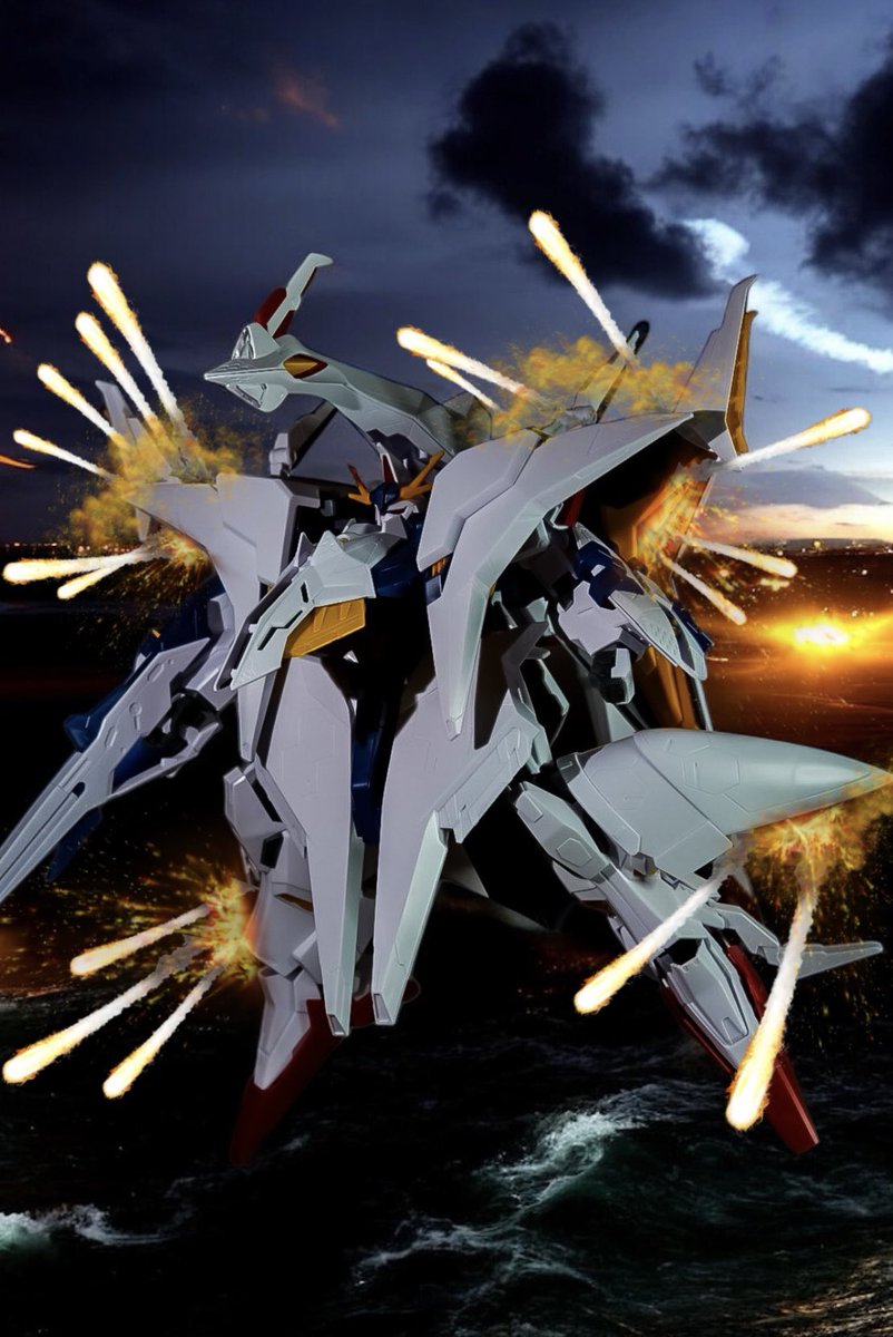 赤の水性 tweet media