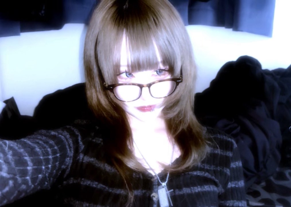 𝖗𝖊 tweet media