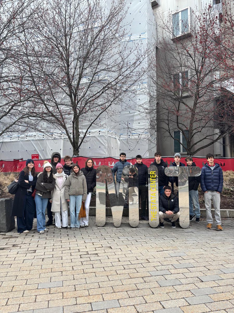 St. Patrick's English School tweet media