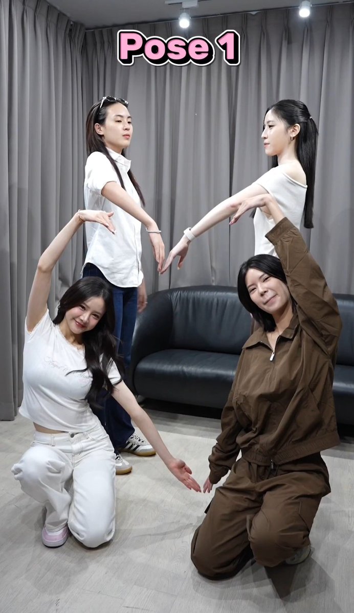 kristine B. ꈍ◡ꈍ tweet media