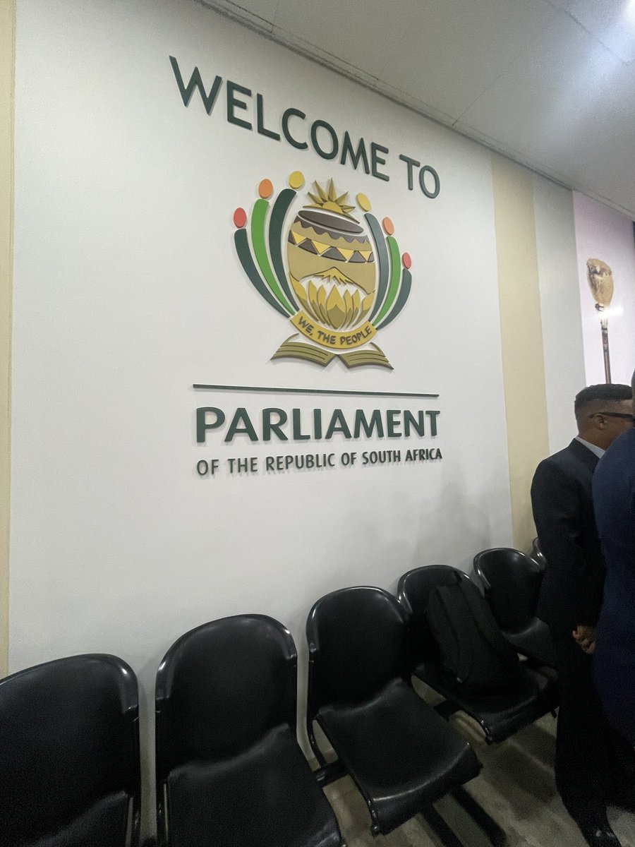 Podcast Party tweet media