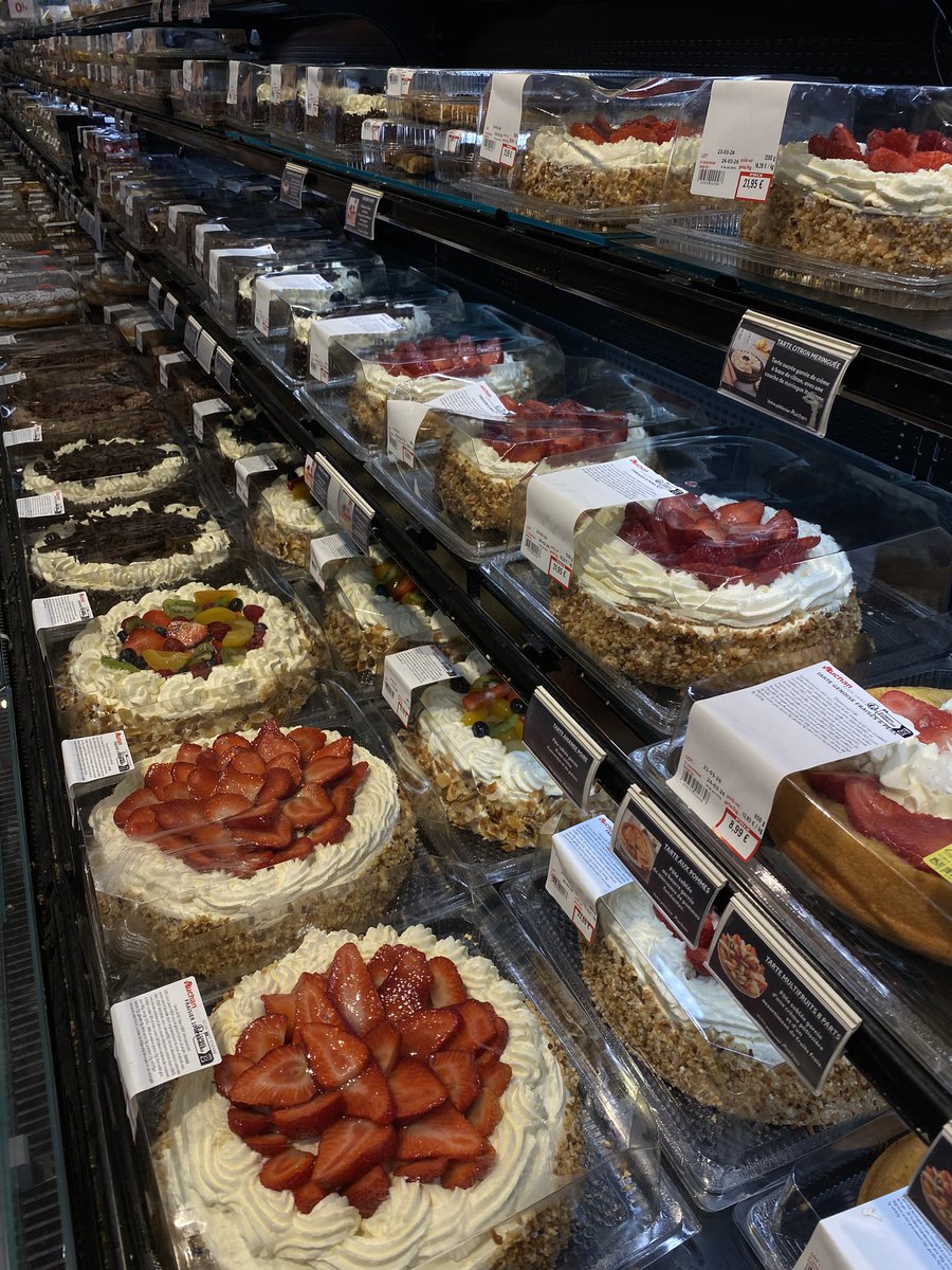 nafsmlit tweet media